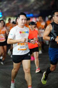 BIB: 20913
                            <button type="button" onclick="openModal(23044178)" class="btn btn-primary btn-sm float-right btn-popup" data-toggle="modal" data-target=".modal-high-quality">
                        <i class="fas fa-shopping-cart"></i> Add to Cart
                    </button>
                                            <button type="button" onclick="isThisMe(23044178, true)" class="btn btn-success btn-sm float-right btn-popup btn-isme hidden" data-toggle="tooltip" data-placement="bottom" title="นี่คือรูปของคุณใช่ไหม คลิกที่นี่เพื่อเอาเข้าอัลบั้ม">
                        <i class="fas fa-plus"></i> Add to album
                    </button>
                    <button type="button" onclick="isThisMe(23044178, false)" class="btn btn-warning btn-sm float-right btn-popup btn-isnotme hidden">
                        <i class="fas fa-ban"></i> Remove from album
                    </button>